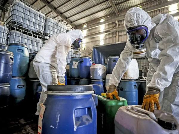 Chemical-Treatment-of-Waste-Img Chemical-Treatment-of-Waste-Img